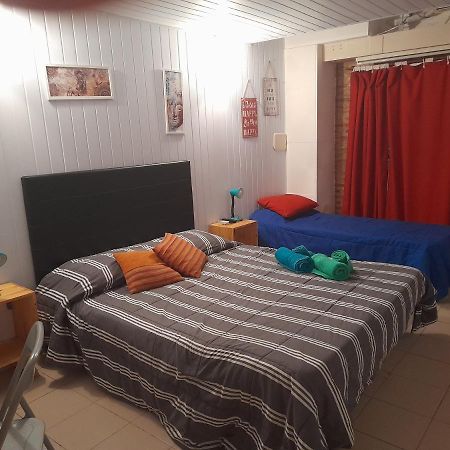Apartamento LIZARRA Monoambiente RESISTENCIA- 100 mts peatonal Exterior foto