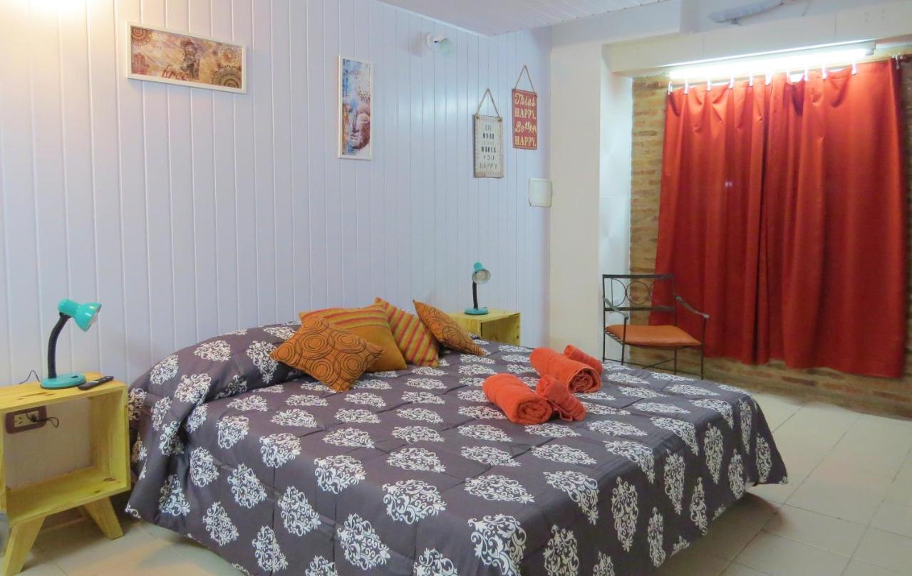 Apartamento LIZARRA Monoambiente RESISTENCIA- 100 mts peatonal Exterior foto